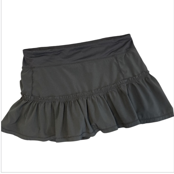 Lululemon Black Ruffle Skirt - Picture 4 of 9